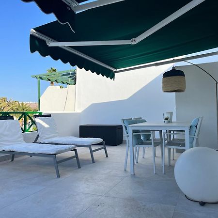 Villa Barbican à Playa Honda  Extérieur photo